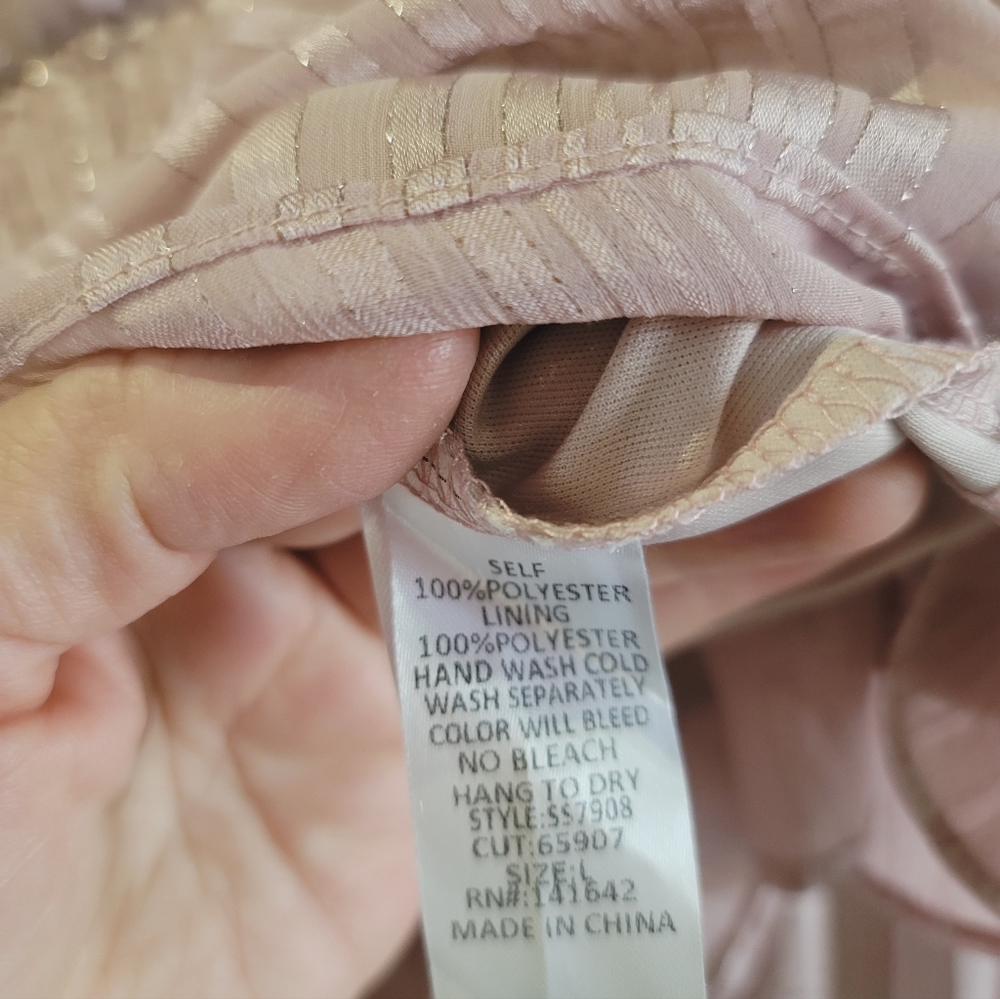 She + Sky Striped Jacquard Smocked Long Sleeve Top In Misty Pink, Size Large - Picture 6 of 6
